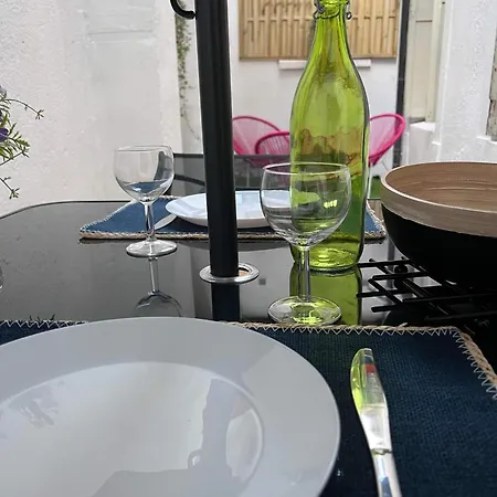 Charmant appartement climatisé aux pieds de la cité Carcassonne Esterno foto